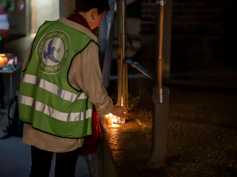 Nacht der Kirchen: Mahnwache und Gehmeditation